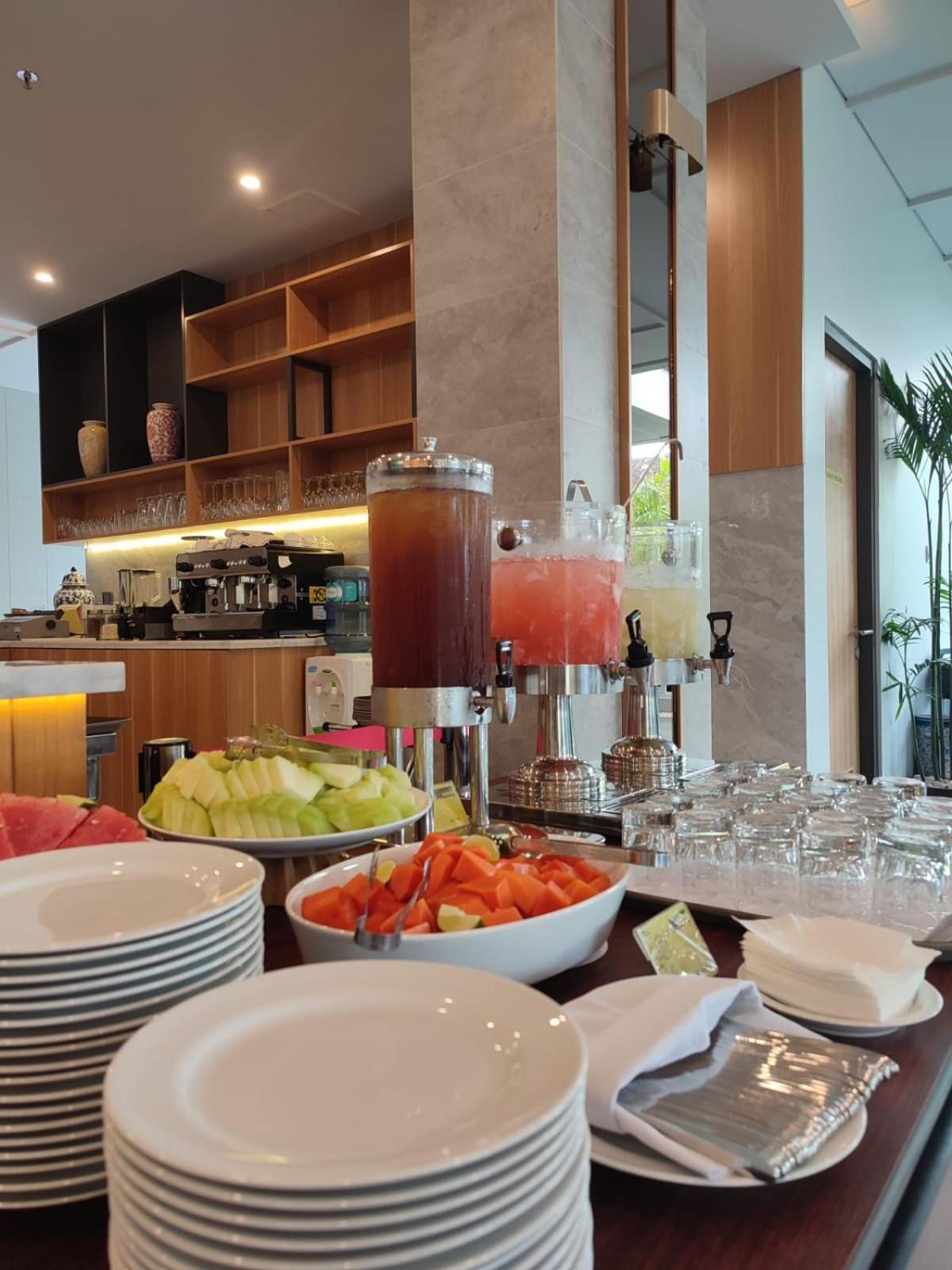 Rv Hotel Gianyar Ubud  Luaran gambar